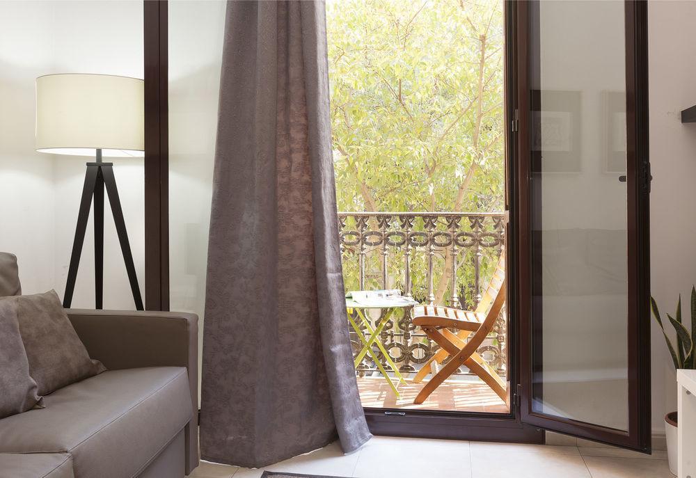 Easy Sleep Gaudi Terrace Barcelona Exterior foto